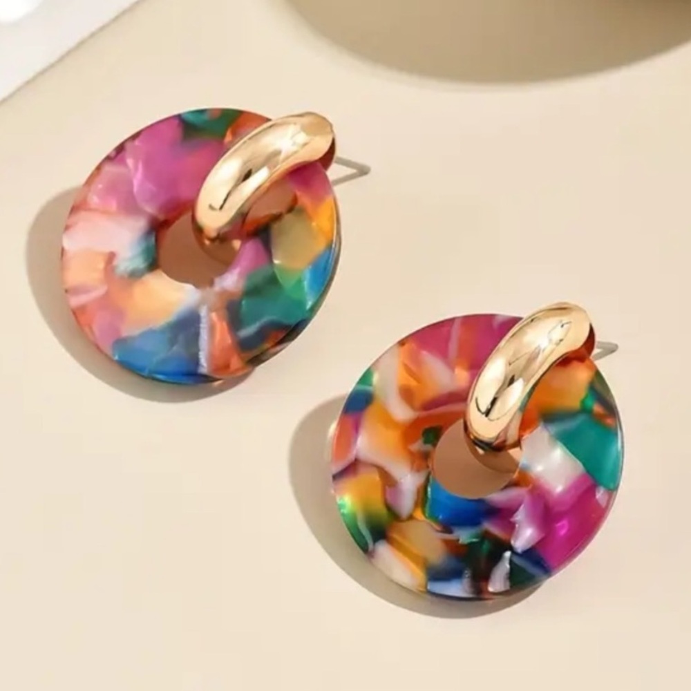 Multicolor Resin Disc Drop Earrings with Gold Hoop